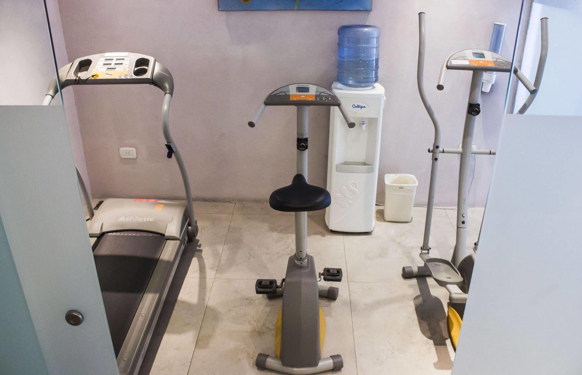 Apartahotel Ayres De Recoleta Libertad 4*